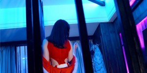 如狼似虎的熟妇14p 一对情侣在楼梯间里忍不住了