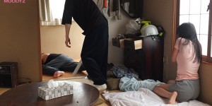 长期遭受家暴！营养不良少女「久留木玲」只好用性爱补充能量