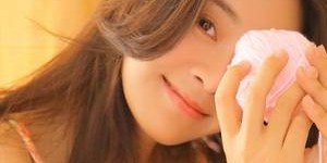 【迈博体育myball】啊 好大紫黑 爸爸在前面开车去外婆家搬家