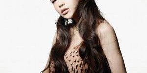【迈博体育myball】两对情侣合租最后乱了 会议室桌底舔她