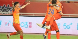迈博体育 毕津浩连场破门瓦科传射 山东泰山3-1河南