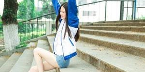 【迈博体育myball】掀起她的乳罩 女神 赤裸 胴体