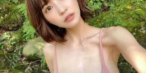 G乳女姬岸明日香 乳香四溢令人大饱眼福