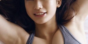 真人版峰不二子《小仓优香》泳装写真傲人身材尽收眼底
