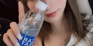 伪娘女优《爱泽SARA》一个让男人兴奋女人崩溃的带把美少女..