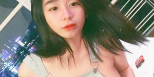 越南妹《Tr?n Minh Thiên Di》压得你快要窒息！
