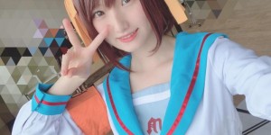 展场的娇点！气质正妹《立花はる》腼腆笑容让人好心动！
