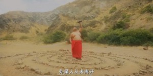 [打破巴尔比][HD-MP4/1.5G][英语中字][720P][自拍皇后约会后误入歧途]