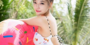 岳的生理需要 美女被捅菊花视频高清