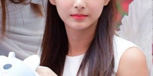 【网络美女】[韩国]韩国女子组合TWICE成员领舞及副唱–周子瑜