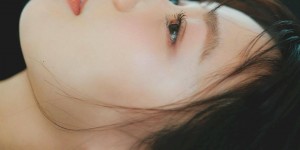 【网络美女】日本写真界梦幻组合！沟端葵、高野真央联手再登《FRIDAY》封面，30页精彩内容引爆春季话题！