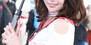 itotii正妹：气质清新的赛车女郎《佐佐木萌香》短发造型更显魅力，亮眼外型备受关注！