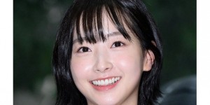 还有“无人机提案”！韩国女演员正在与比自己小6岁的热门电影YouTuber约会，据其经纪公司证实，拥有414万订阅者的电影评论YouTuber G Movie正在与比自己小6岁的女演员权雅凛约会。