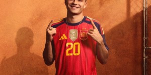 无敌舰队睽违 16 年再捧大力神杯！adidas 西班牙「冠军二星」球员版球衣限量发售
