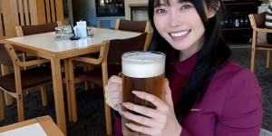 【深夜女孩】白川爱梨写真界进化论：从伊川爱梨到高产女星的职业转型之路