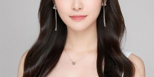 itotii正妹：令和美女《haruni》00后出生标准漂亮美人胚子！欧派跟人一样亭亭玉立！