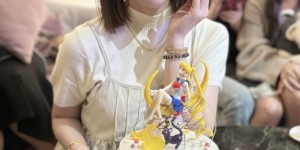 本來其實沒想嫁！蘿莉塔曝閨蜜「踢男友膝蓋」逼跪求婚　出糗場面超尷尬：又不是非他不可