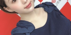 写真女星《山本ゆう》细肩泳衣！