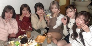 春陽モカ(春阳萌花)出道作品MIFD-476发布！白天是学生晚上则是新宿第一陪酒妹的她原来是潮吹女神！，大发助力你的致富之路！