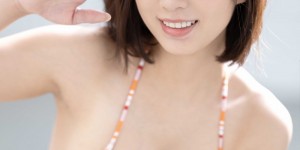 (SONE-283)因为她实在太漂亮了、所以今井勇太射得她一脸都是！
