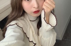 女友系正妹「清水里香」无防备居家穿搭让人好想偷袭嘟嘴微露虎牙更是可爱到一个犯规