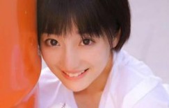 【迈博体育myball】受被攻按在墙上狠狠贯穿文 在厨房娇妻的呻吟