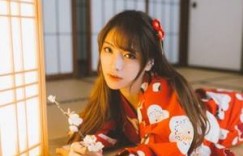 【迈博体育myball】爸爸的绿色帽子运输 打开双腿让老男人玩