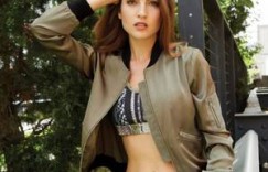 【迈博体育myball】女王胯下男奴 远方作文记叙文