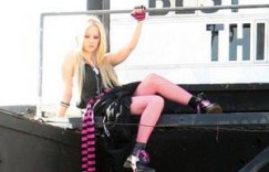 【迈博体育myball】老师奶头好大我要摸视频 我爱厨房图片