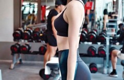 顶不住了！！来个D级+A4腰+马甲线+…