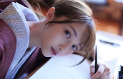 itotii正妹：重心在前面！日本写真偶像《辻莉莉莎》！比例相当的好呢！