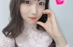 itotii正妹：穿衣可爱、脱衣性感！《藤白れもん》露出成熟自带天然色！