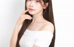 【网络美女】「可爱界天花板」金佳垠喜迎 21 岁！生日首曝写真花絮，网赞：美如公主！