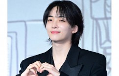 “由布院来了！” SEVENTEEN 的 Jeonghan 在日本享受假期吗？ SEVENTEEN 的 Jeonghan 很享受他的日本之旅。