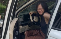 水炸弹舞台挨轰太露骨？BIBI 热舞形成两派论战