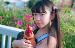【深夜女孩】入行十年合法萝莉「长泽茉里奈」再推写真DVD
