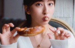 【深夜女孩】冷艳曲线美人 1月1日生日的「斉藤里奈」