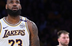 Luka Doncic 挨轰傲慢？前球员质疑「逼走詹皇」：他并没有向前辈学习