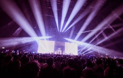 Ado 首登台北流行音乐中心献唱 招牌嗓音贯穿全场喊话「想赶快再看到你们」