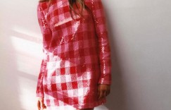 浓郁，风情，色彩 Vogue España February 2022 Photography Santi De Hita Styling Marta Bajo Model Paula Anguera ​​​