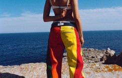 Porter Magazine May 2022，坐标西班牙马略卡岛Photography by Misha TaylorStyling by Helen Broadfoot Model Adele Aldighieri ​​​