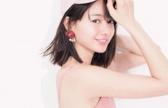 [日本]清纯气息与魅力性格兼具──山本舞香