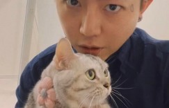 謝和弦現身明仁會春酒！被告知「主桌不方便合照」　揭現場禁忌：好像《角頭》