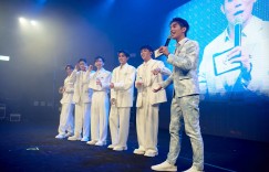 FEniX陳峻廷主持「AcQUA源少年音樂會」！無冷場表現獲觀眾好評　大讚：「正經中又帶有綜藝」