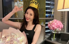 「最性感女主播」當伴娘被5男丟水裡！嚇壞大哭慘遭演藝圈封殺　42歲柳岩絕美近況曝光