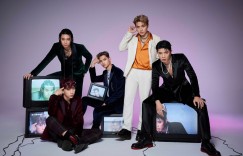 FEniX 出道首張同名專輯發布時間曝光！少年們一身「挺拔西裝造型」展現成熟男人味