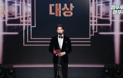 快訊／IU、李鍾碩同步認愛！「真摯地交往中」 雙方家人也認可