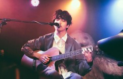 李浩瑋、王謙「同窗1年多不講話」！一講不得了：當晚直接帶回家