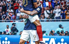 法國足球金童姆巴佩環抱吉魯掀熱議！網對比《手札情緣》經典畫面直呼：男以言慾