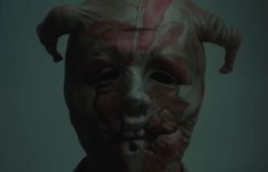 《泰山傳奇》男星新片嗨玩調教！導演特寫「榨汁噴射畫面」影評人驚：突破尺度巔峰